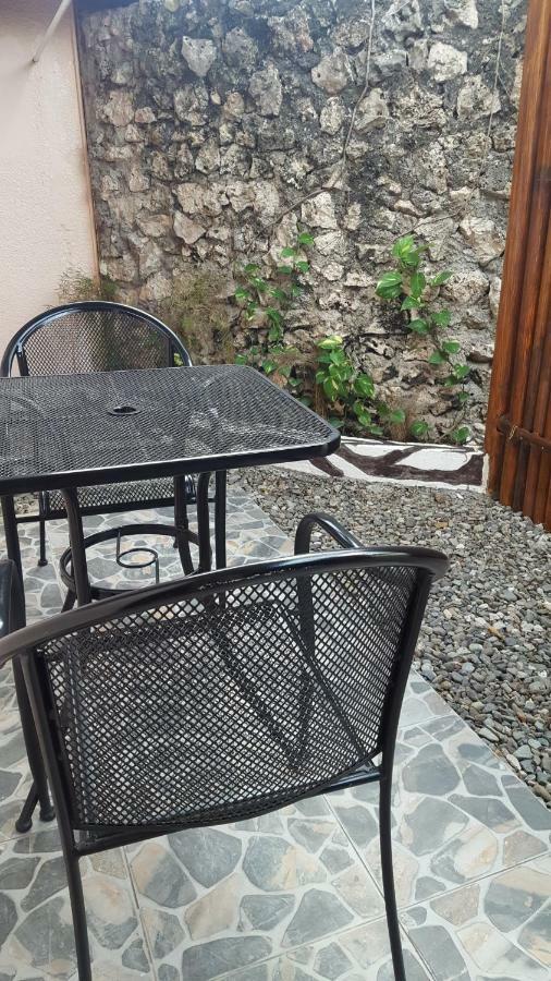 מואלבואל Mj'S Residences Garden Hotel מראה חיצוני תמונה